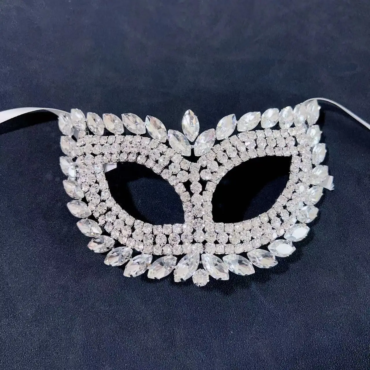 2023 Luksuzni ročno diamond posnetek kristalno Beneški stranka ličila maske, Karneval seksi masko Žensk Halloween modni dodatki